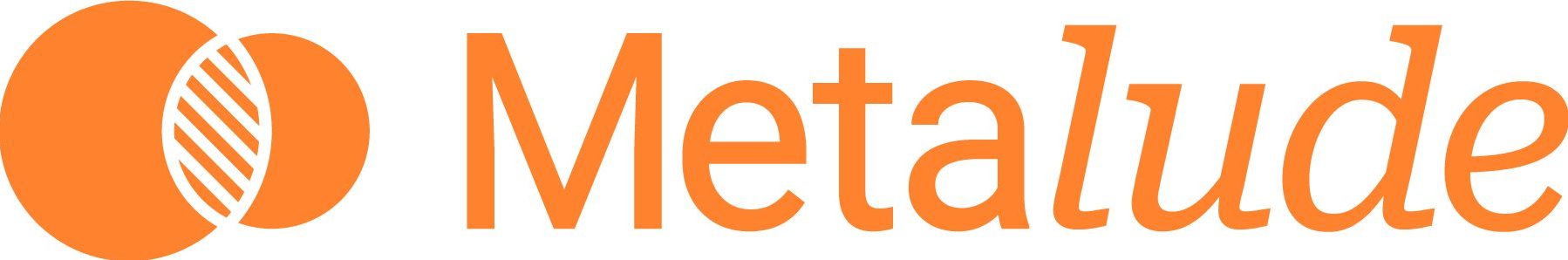 Logo orange de Metalude avec deux cercles qui se chevauchent à gauche et le mot « Metalude » à droite.